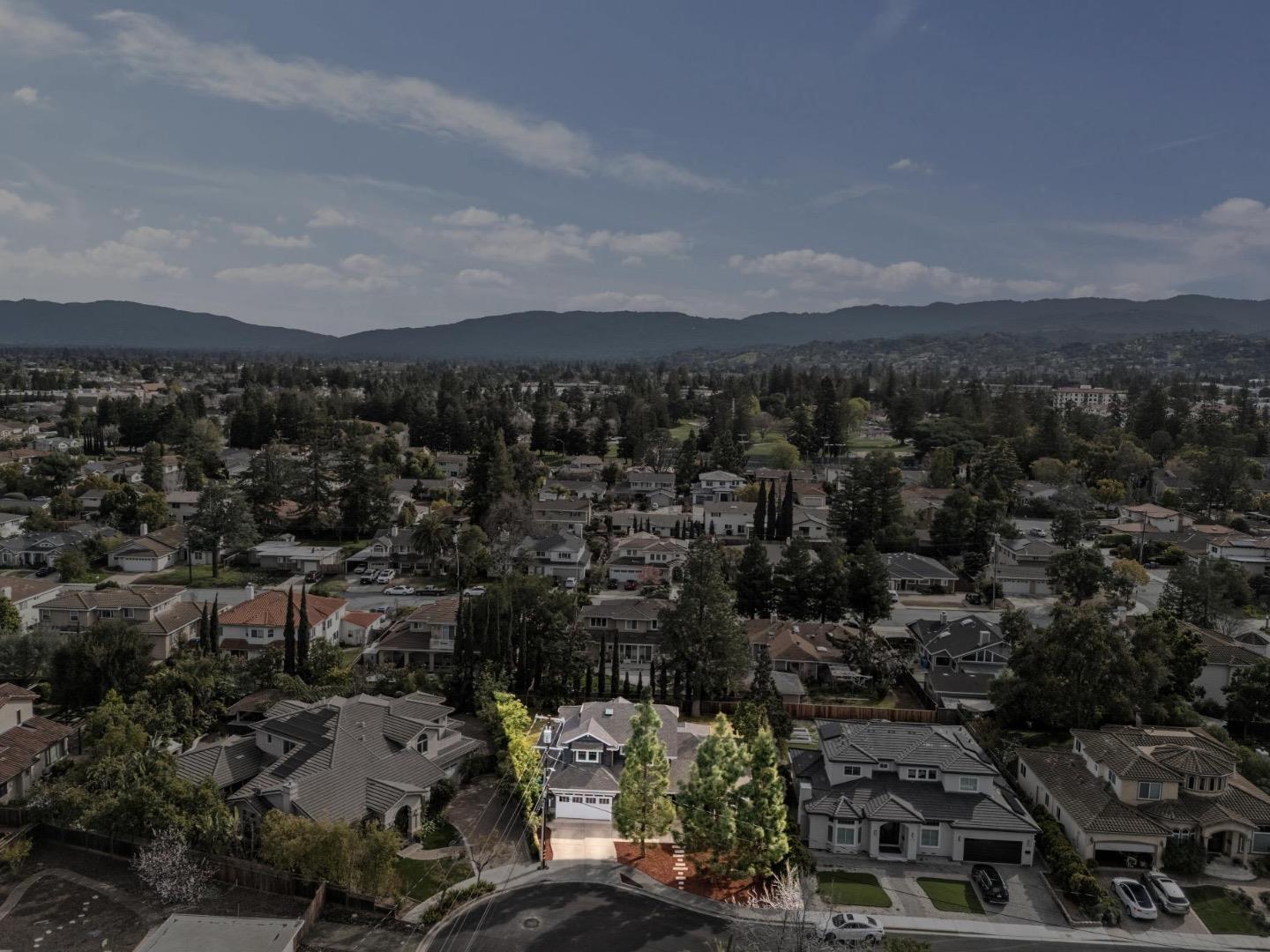 Detail Gallery Image 32 of 33 For 21150 Grenola Dr, Cupertino,  CA 95014 - 4 Beds | 4/1 Baths