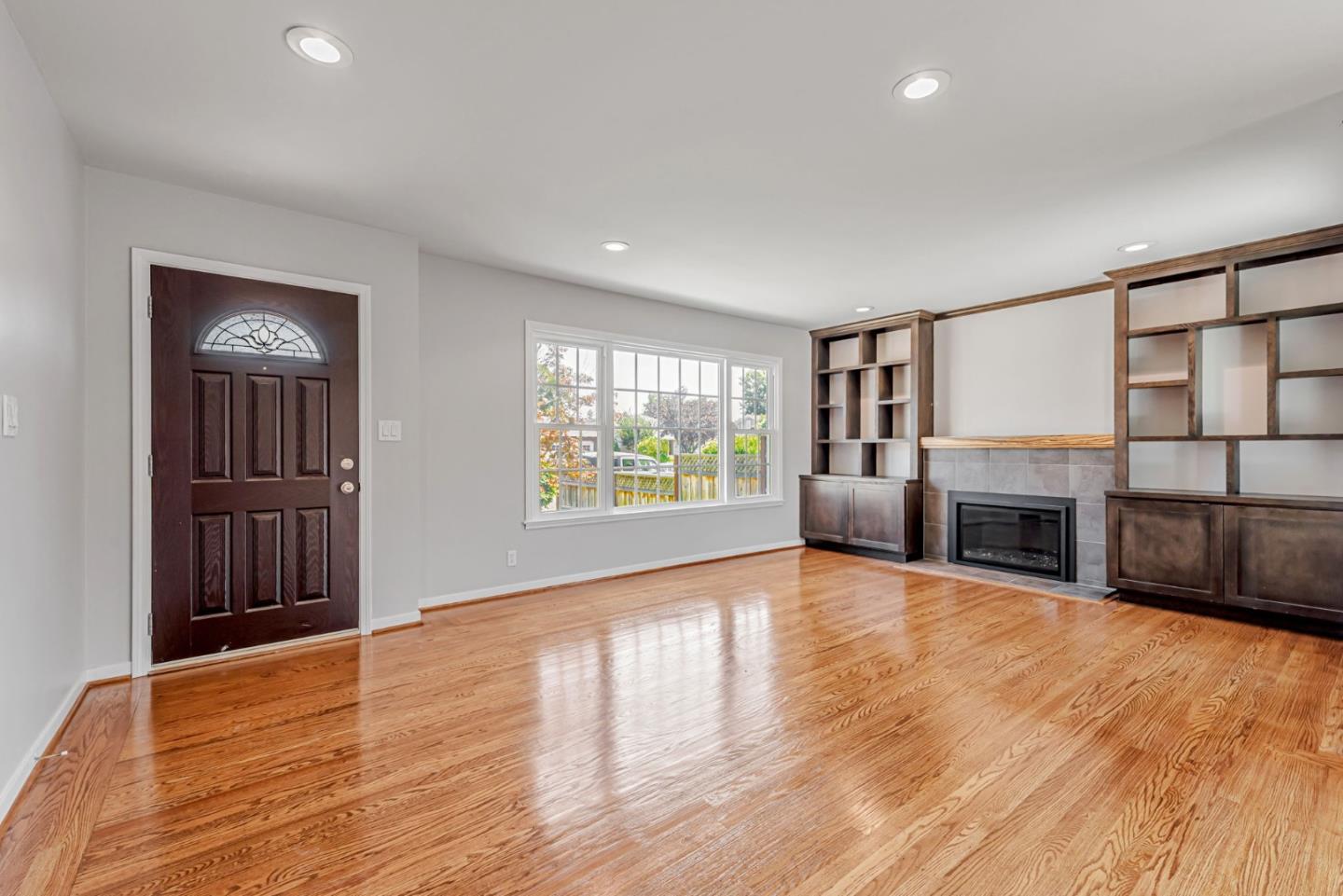 Detail Gallery Image 28 of 48 For 520 Topaz St, Redwood City,  CA 94062 - 3 Beds | 2 Baths