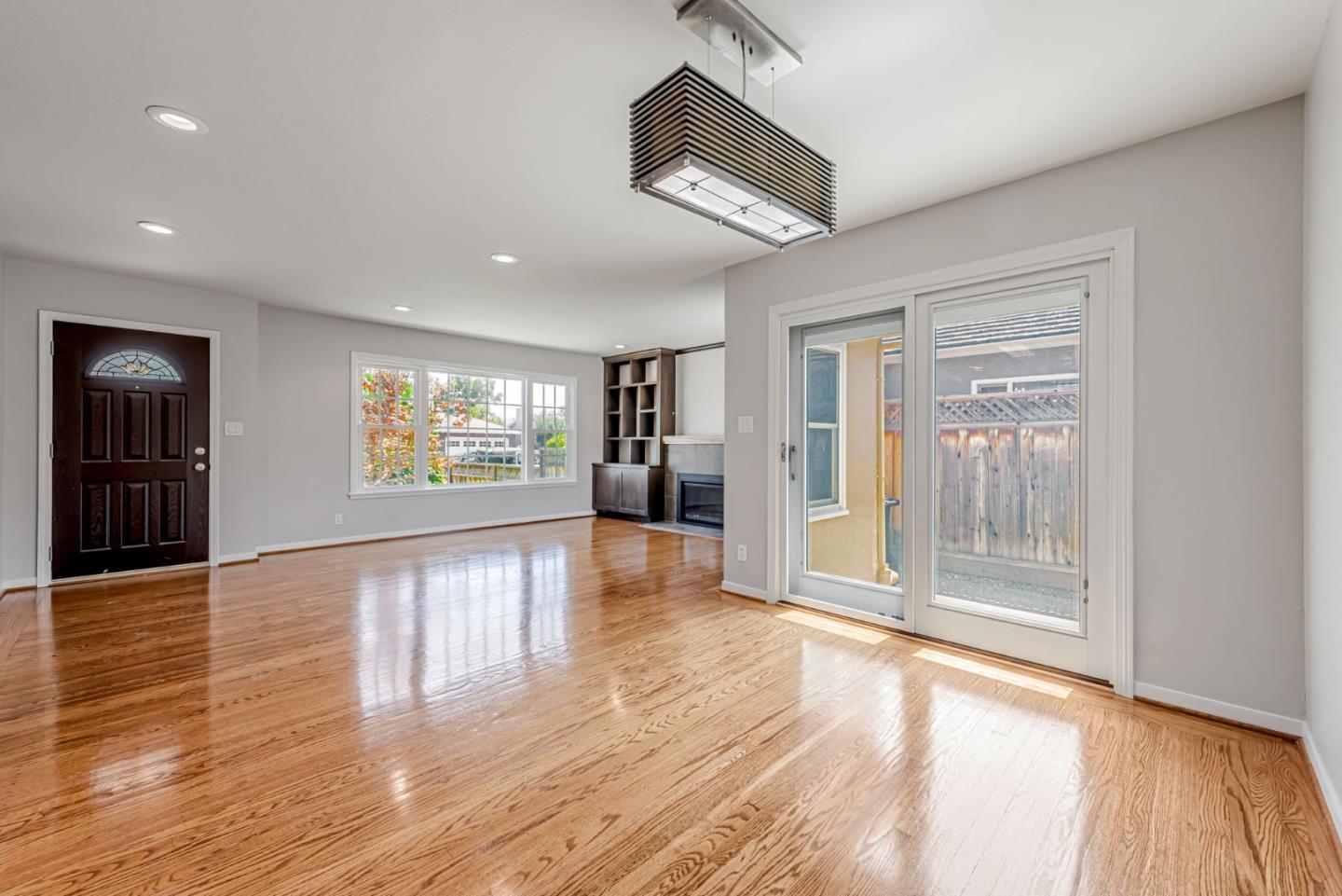 Detail Gallery Image 34 of 48 For 520 Topaz St, Redwood City,  CA 94062 - 3 Beds | 2 Baths