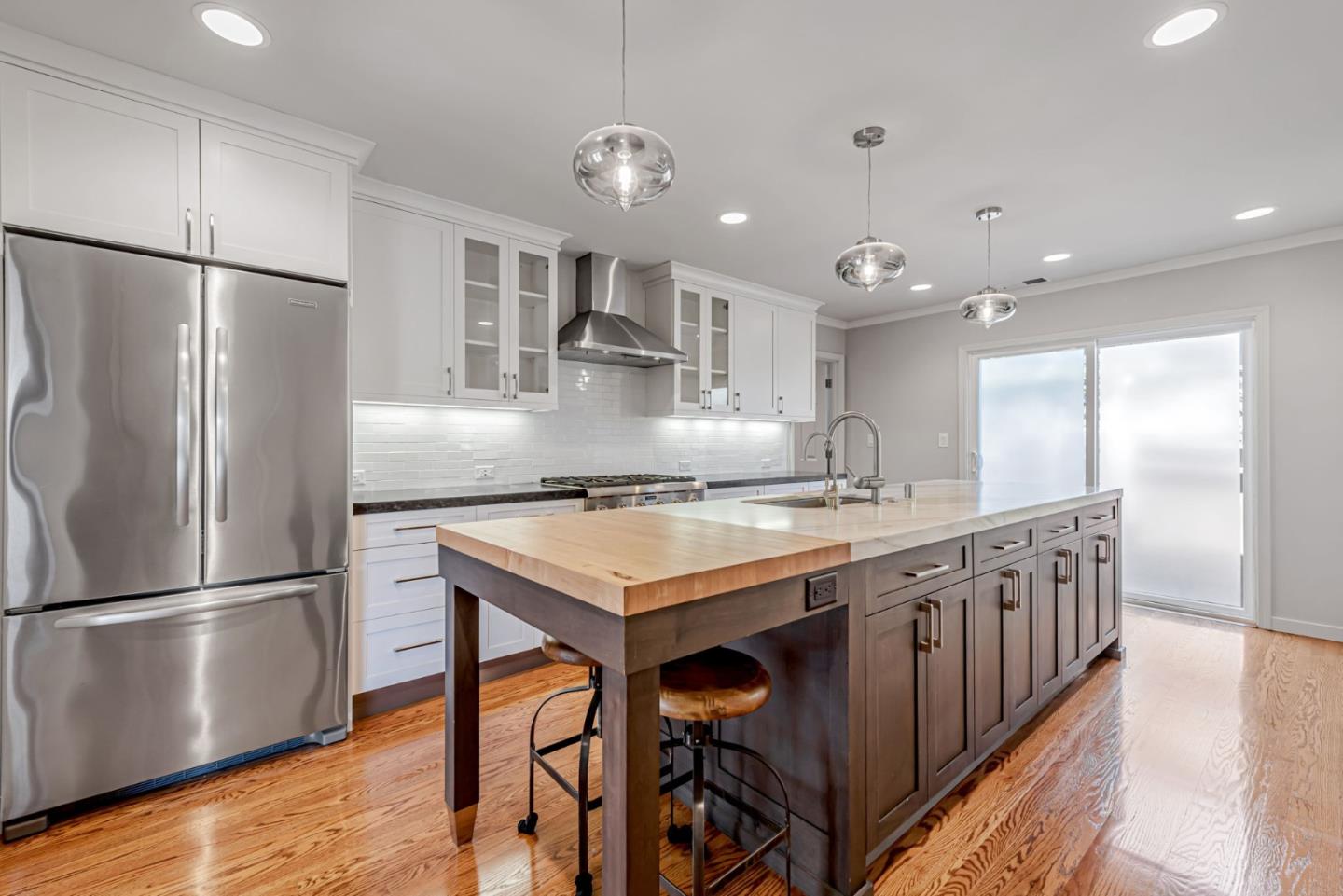 Detail Gallery Image 36 of 48 For 520 Topaz St, Redwood City,  CA 94062 - 3 Beds | 2 Baths