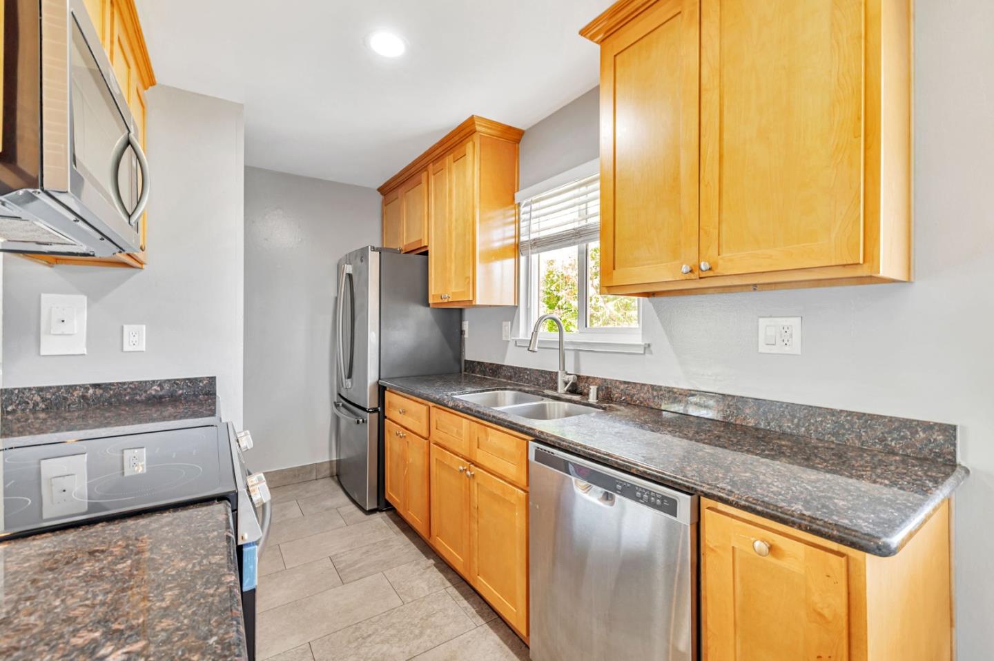 Detail Gallery Image 9 of 24 For 262 Tradewinds Ct #4,  San Jose,  CA 95123 - 2 Beds | 1 Baths