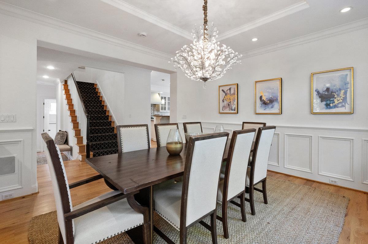 Detail Gallery Image 16 of 49 For 1509 Los Montes Dr, Burlingame,  CA 94010 - 5 Beds | 4 Baths