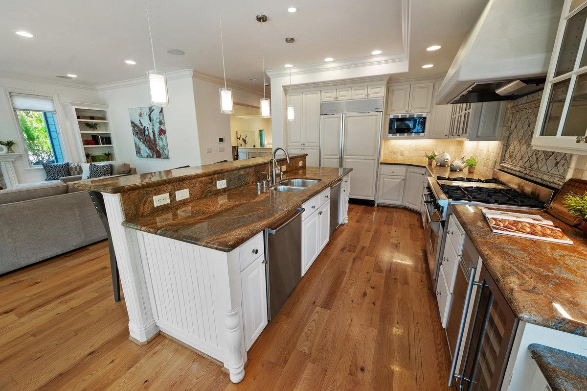 Detail Gallery Image 24 of 49 For 1509 Los Montes Dr, Burlingame,  CA 94010 - 5 Beds | 4 Baths