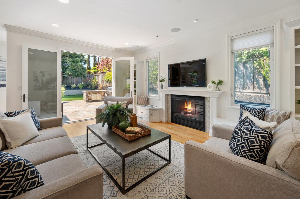 Detail Gallery Image 29 of 49 For 1509 Los Montes Dr, Burlingame,  CA 94010 - 5 Beds | 4 Baths