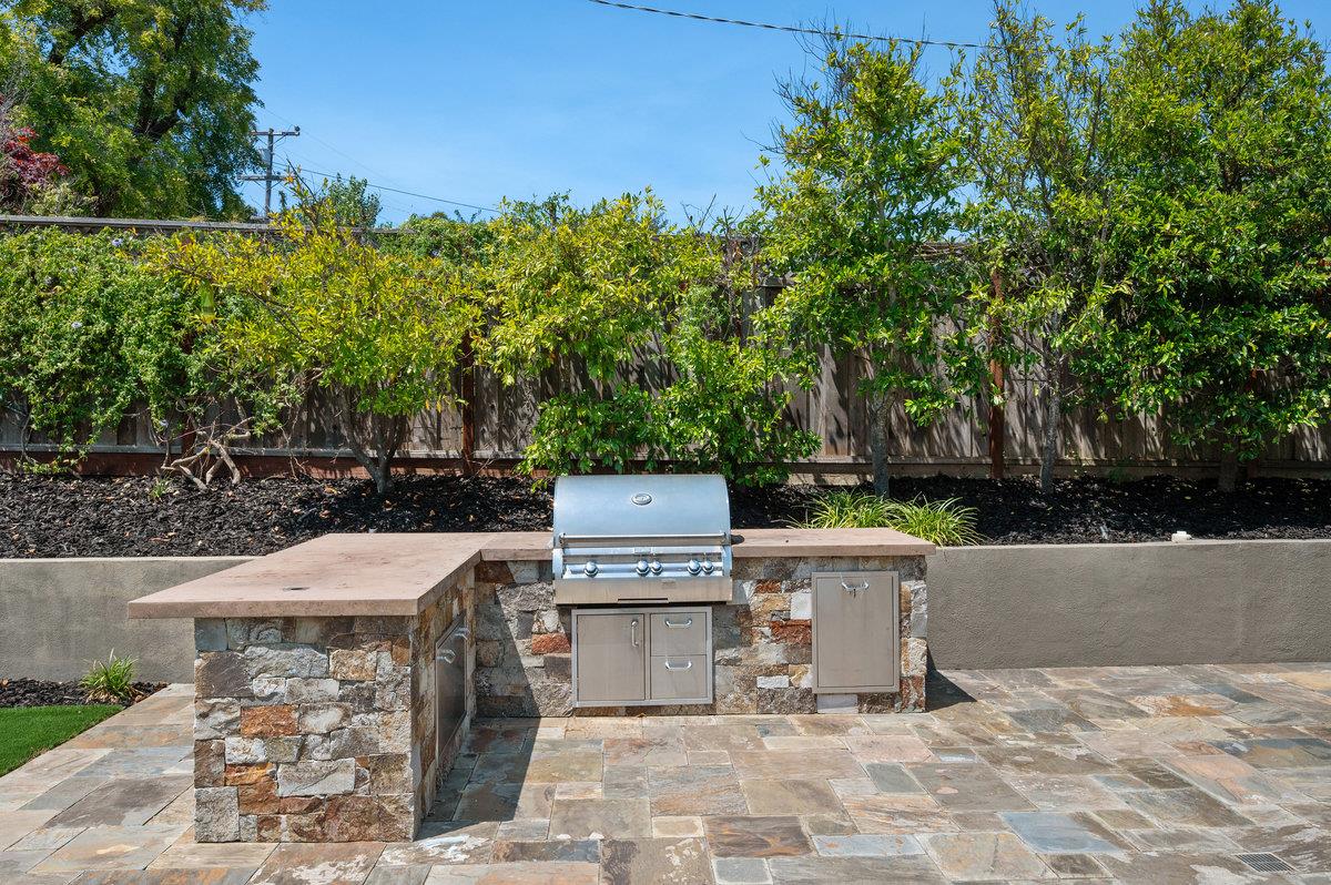 Detail Gallery Image 40 of 49 For 1509 Los Montes Dr, Burlingame,  CA 94010 - 5 Beds | 4 Baths