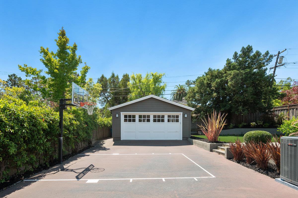 Detail Gallery Image 47 of 49 For 1509 Los Montes Dr, Burlingame,  CA 94010 - 5 Beds | 4 Baths