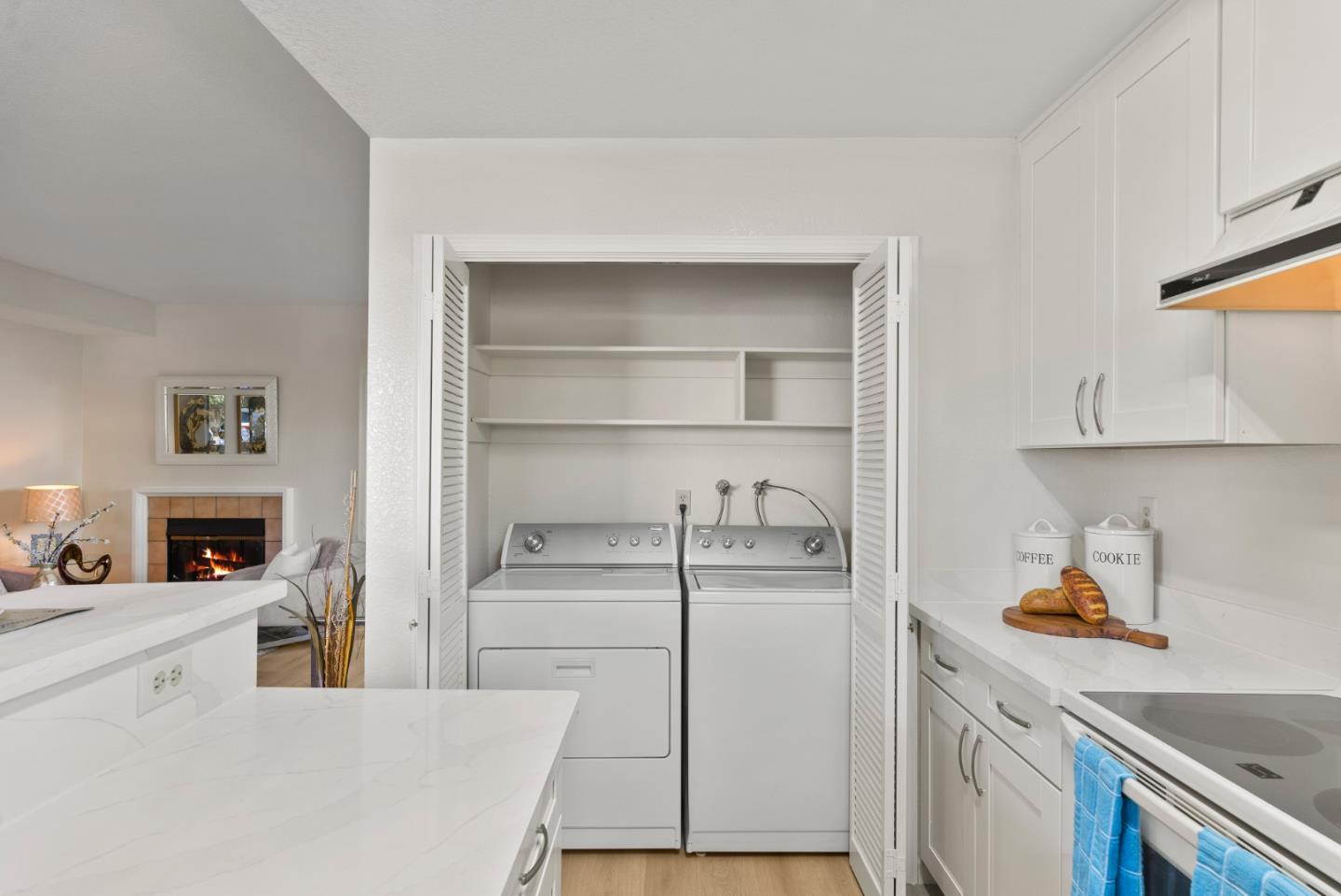 Detail Gallery Image 16 of 37 For 1340 Meadow Ridge Cir, San Jose,  CA 95131 - 2 Beds | 2 Baths
