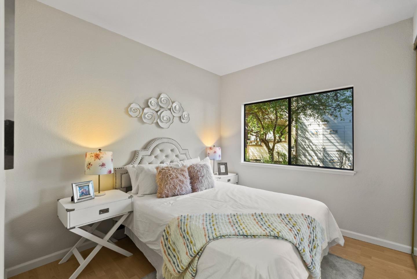 Detail Gallery Image 18 of 37 For 1340 Meadow Ridge Cir, San Jose,  CA 95131 - 2 Beds | 2 Baths