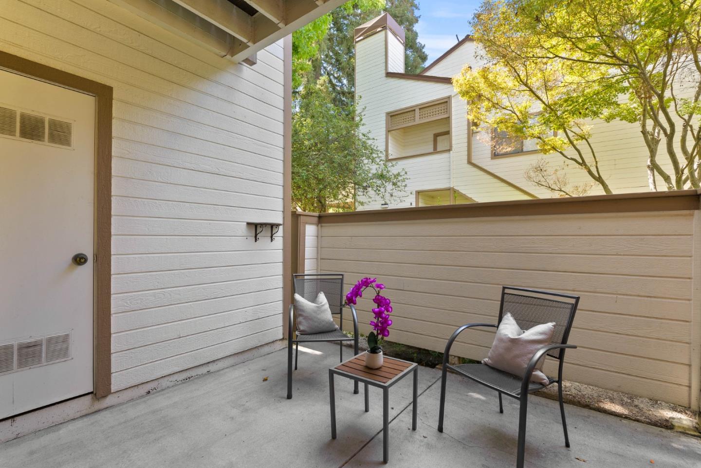 Detail Gallery Image 25 of 37 For 1340 Meadow Ridge Cir, San Jose,  CA 95131 - 2 Beds | 2 Baths