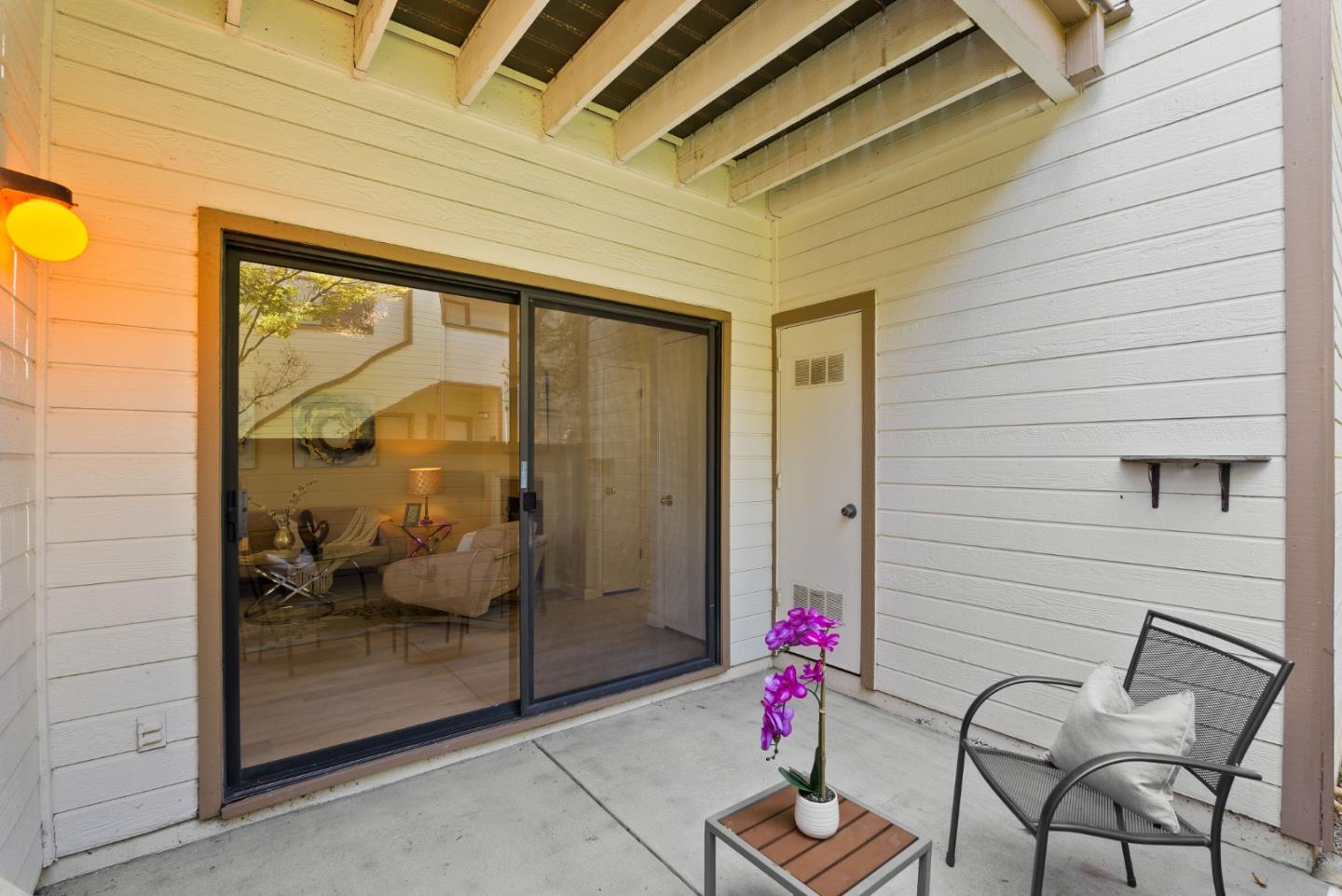 Detail Gallery Image 26 of 37 For 1340 Meadow Ridge Cir, San Jose,  CA 95131 - 2 Beds | 2 Baths