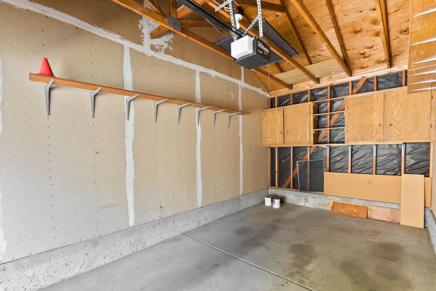 Detail Gallery Image 30 of 37 For 1340 Meadow Ridge Cir, San Jose,  CA 95131 - 2 Beds | 2 Baths