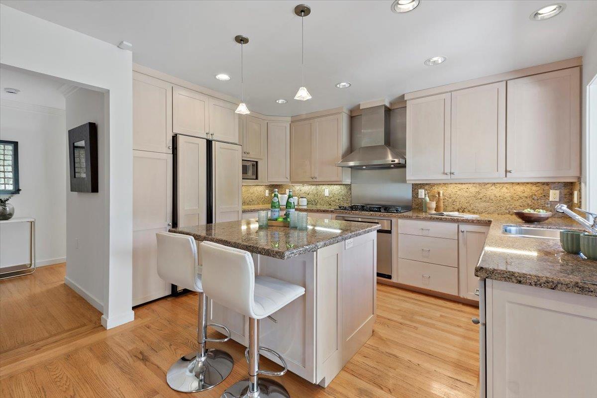 Detail Gallery Image 15 of 37 For 520 W Poplar Ave, San Mateo,  CA 94402 - 3 Beds | 2 Baths