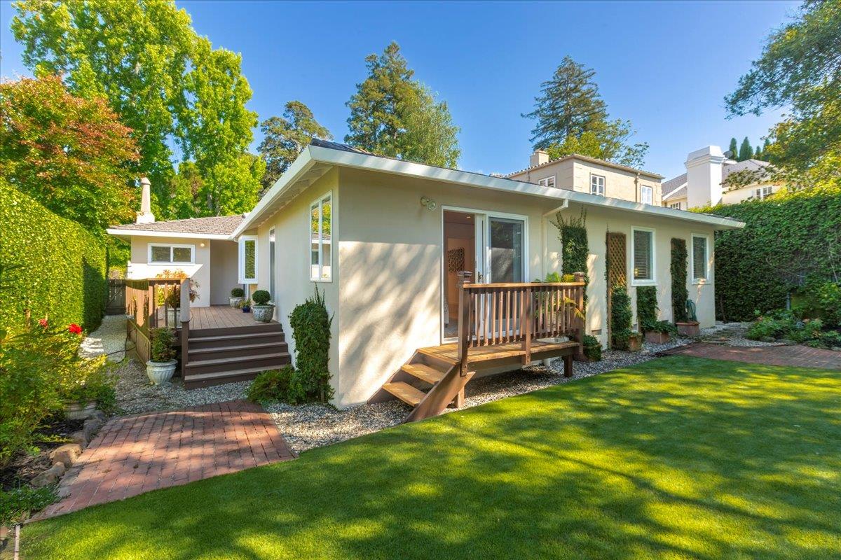 Detail Gallery Image 27 of 37 For 520 W Poplar Ave, San Mateo,  CA 94402 - 3 Beds | 2 Baths