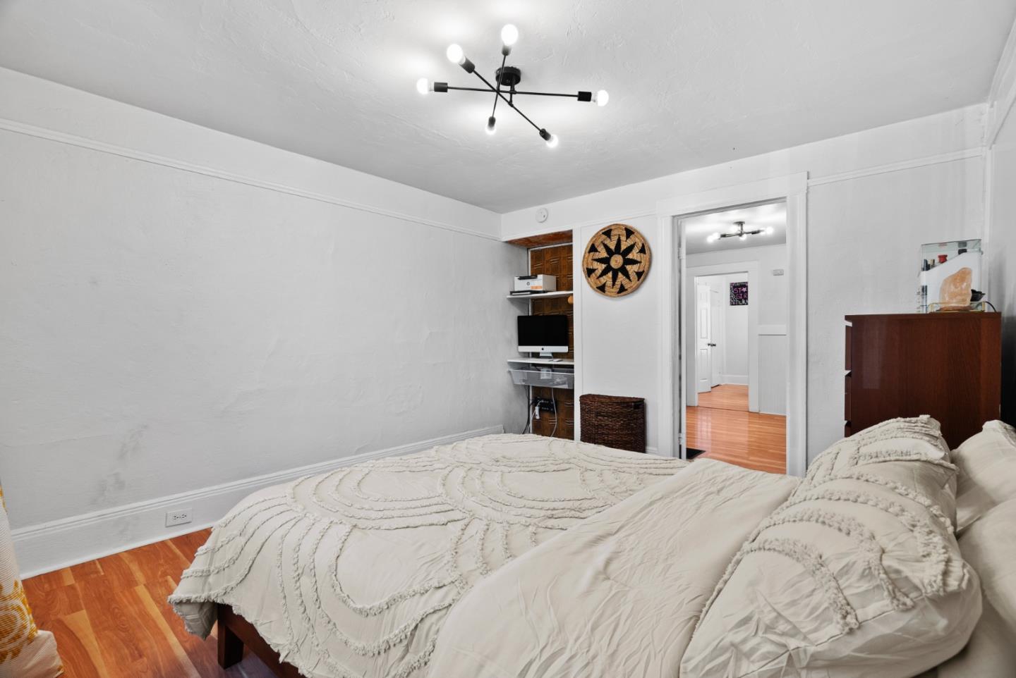 Detail Gallery Image 15 of 24 For 1902 88th Ave, Oakland,  CA 94621 - 2 Beds | 1 Baths