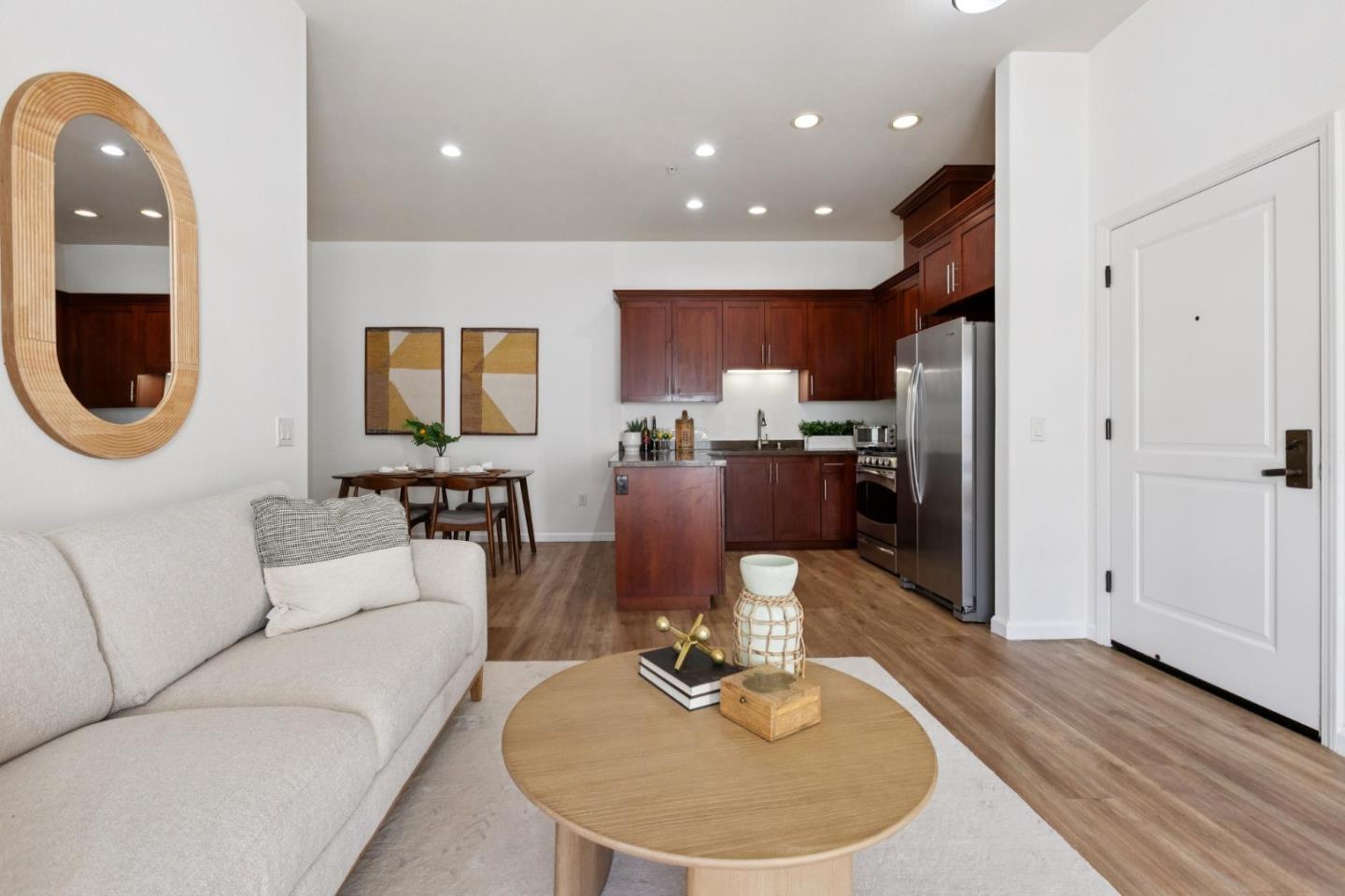 Detail Gallery Image 4 of 23 For 20128 Stevens Creek Boulevard #209,  Cupertino,  CA 95014 - 2 Beds | 2 Baths