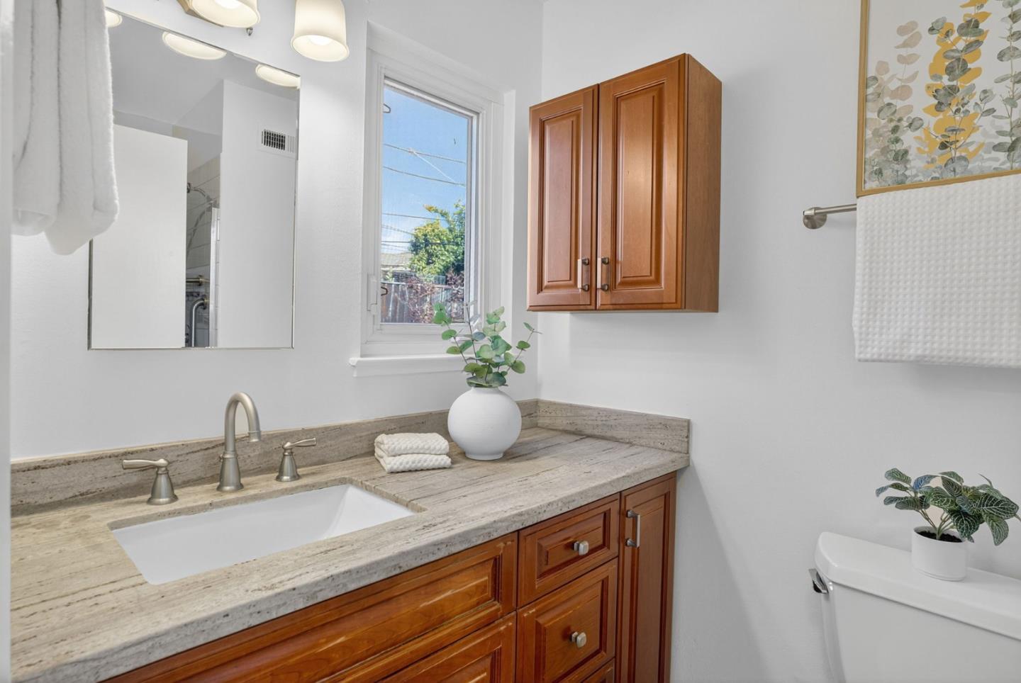 Detail Gallery Image 16 of 28 For 1464 Lucena Ct, San Jose,  CA 95132 - 3 Beds | 2 Baths