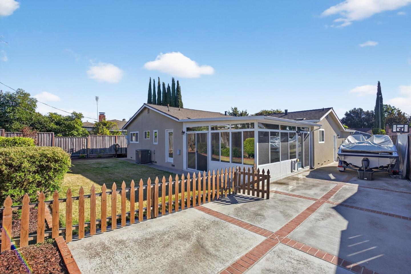 Detail Gallery Image 25 of 28 For 1464 Lucena Ct, San Jose,  CA 95132 - 3 Beds | 2 Baths