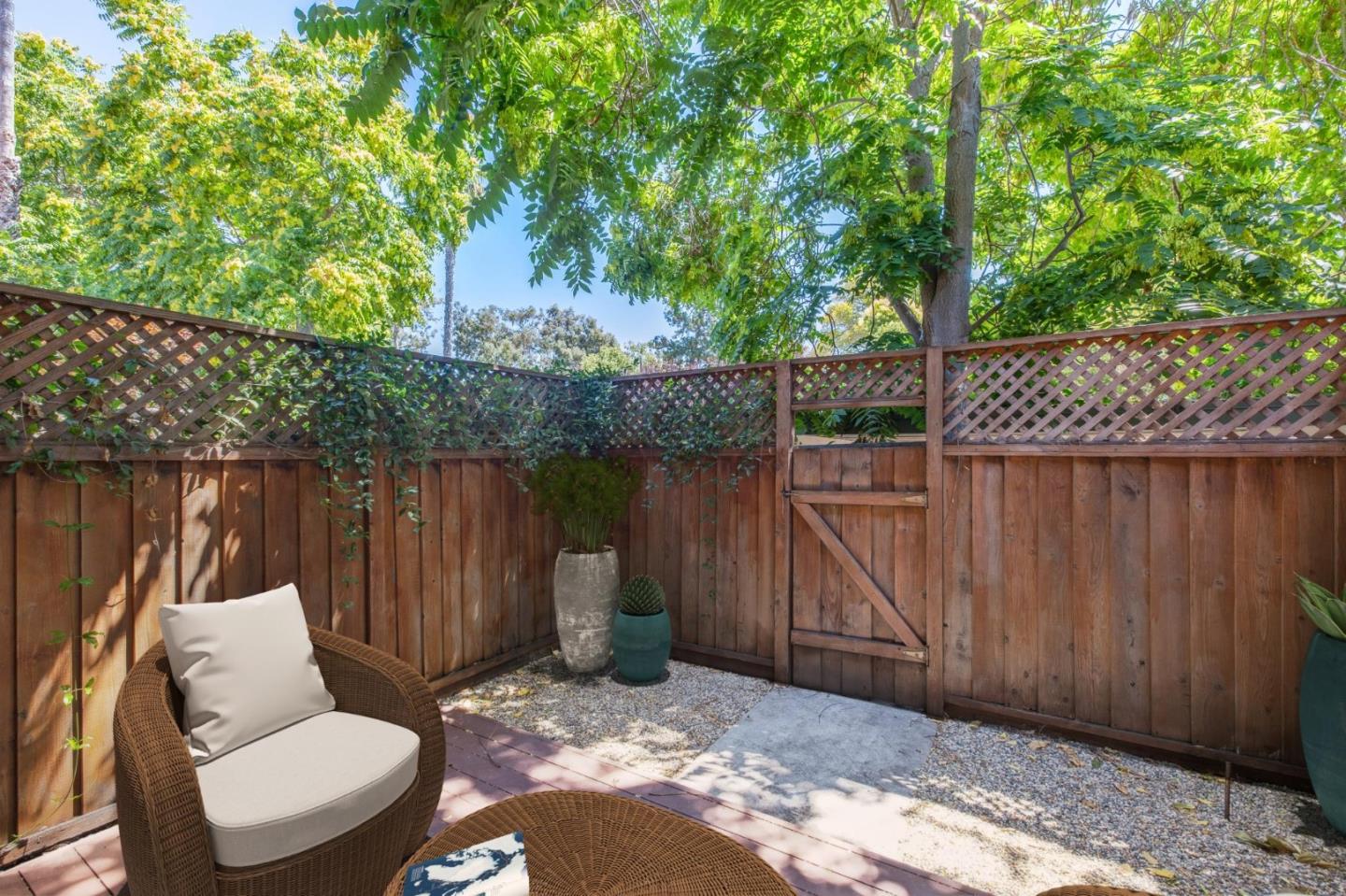 Detail Gallery Image 20 of 41 For 1835 Palm View Pl #103,  Santa Clara,  CA 95050 - 2 Beds | 2/1 Baths