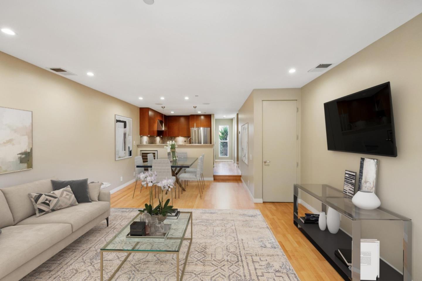 Detail Gallery Image 4 of 41 For 1835 Palm View Pl #103,  Santa Clara,  CA 95050 - 2 Beds | 2/1 Baths
