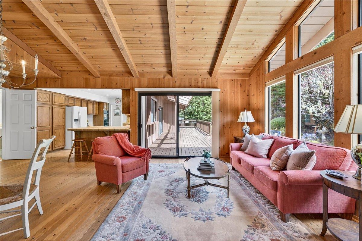 Detail Gallery Image 36 of 59 For 3037 Strawberry Hill Rd, Pebble Beach,  CA 93953 - 3 Beds | 2/1 Baths