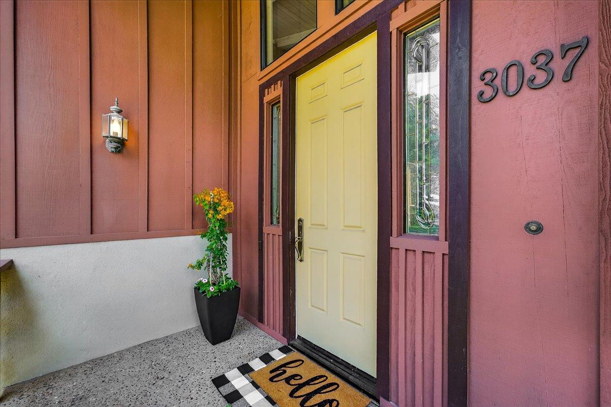 Detail Gallery Image 5 of 59 For 3037 Strawberry Hill Rd, Pebble Beach,  CA 93953 - 3 Beds | 2/1 Baths