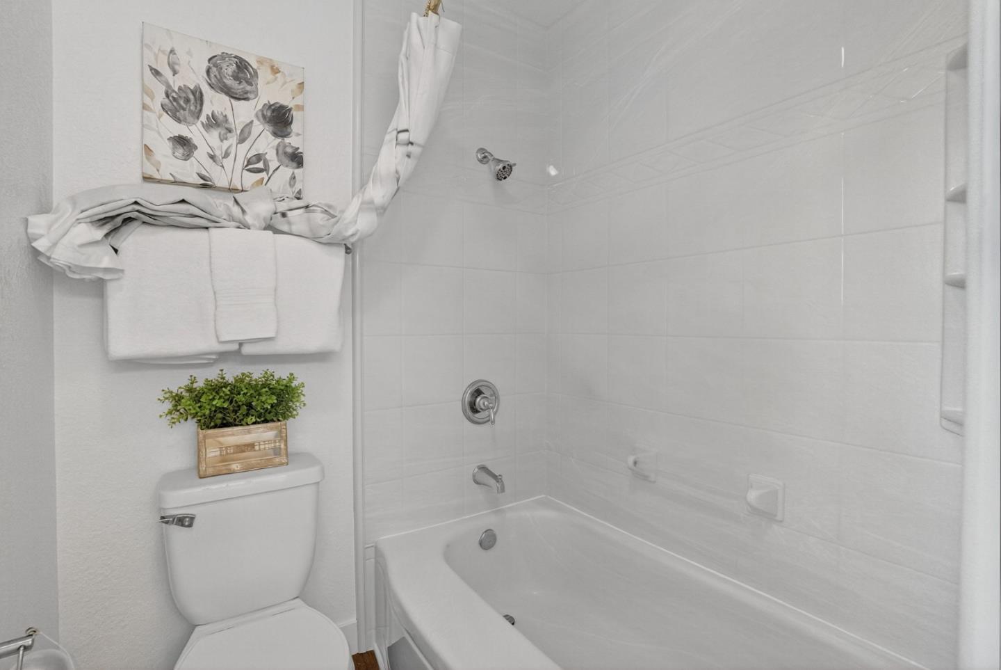 Detail Gallery Image 21 of 25 For 4853 Pine Forest Pl, San Jose,  CA 95118 - 2 Beds | 2 Baths