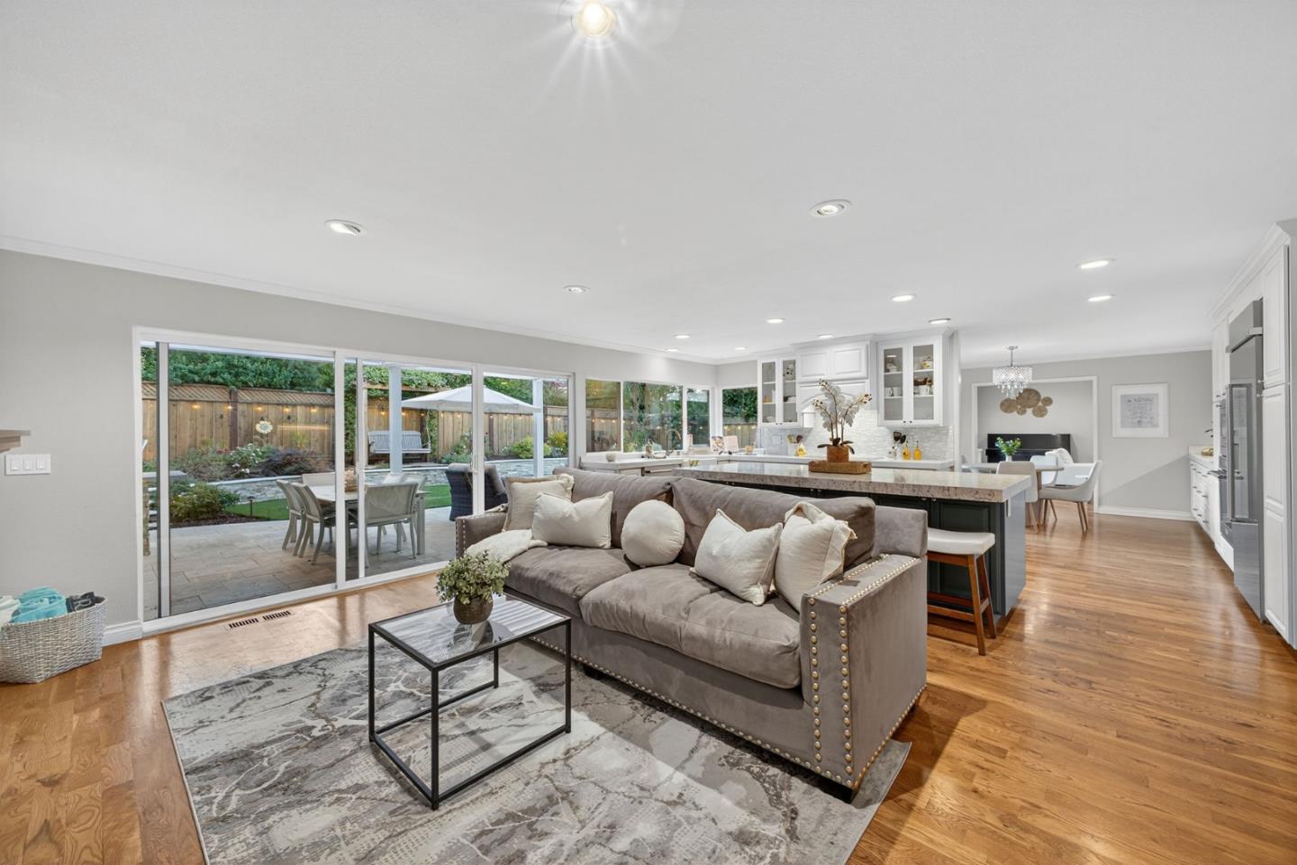Detail Gallery Image 23 of 61 For 6575 Jeremie Dr, San Jose,  CA 95120 - 4 Beds | 3 Baths