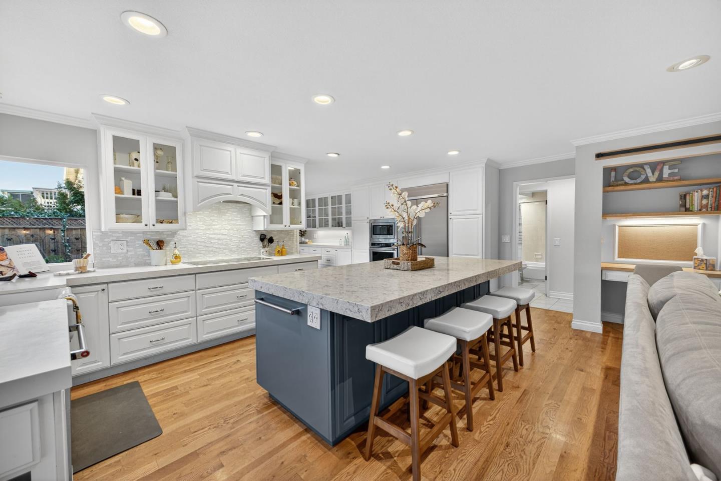 Detail Gallery Image 3 of 61 For 6575 Jeremie Dr, San Jose,  CA 95120 - 4 Beds | 3 Baths