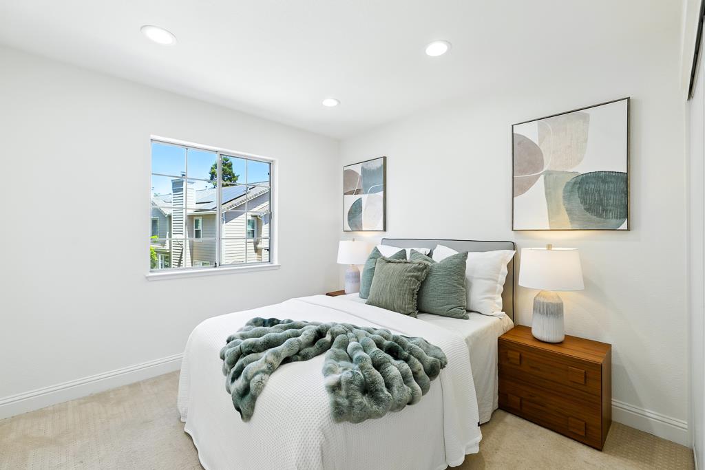 Detail Gallery Image 18 of 43 For 1140 Pointe Hope Lndg, San Jose,  CA 95131 - 3 Beds | 2/1 Baths