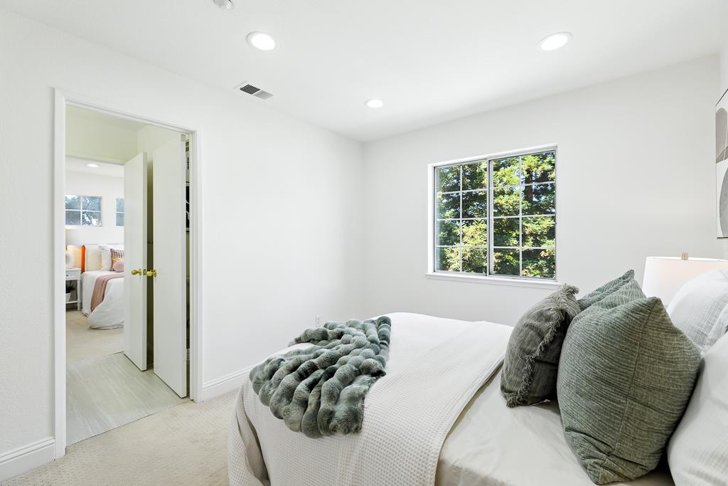 Detail Gallery Image 19 of 43 For 1140 Pointe Hope Lndg, San Jose,  CA 95131 - 3 Beds | 2/1 Baths
