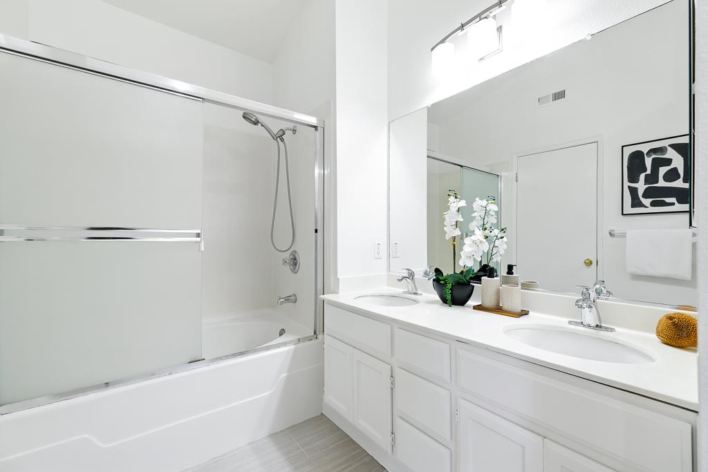 Detail Gallery Image 24 of 43 For 1140 Pointe Hope Lndg, San Jose,  CA 95131 - 3 Beds | 2/1 Baths
