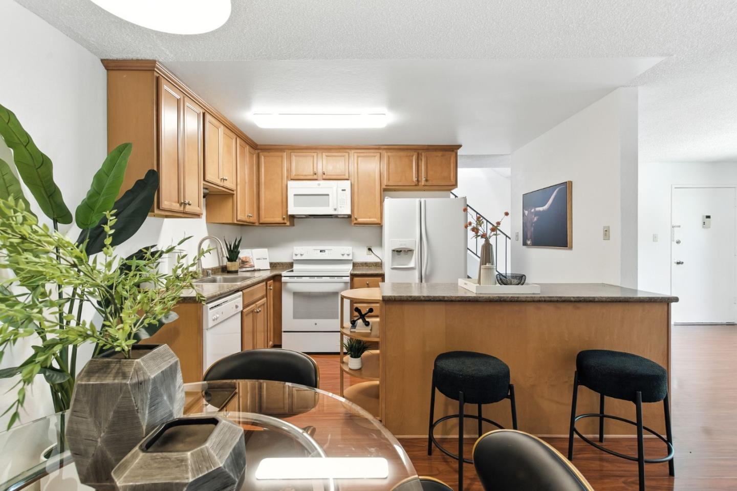 Detail Gallery Image 12 of 25 For 490 Auburn Way #14,  San Jose,  CA 95129 - 2 Beds | 1/1 Baths