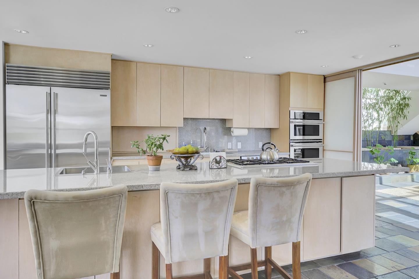Detail Gallery Image 4 of 17 For 319 Tappan Ter, Orinda,  CA 94563 - 5 Beds | 4/1 Baths