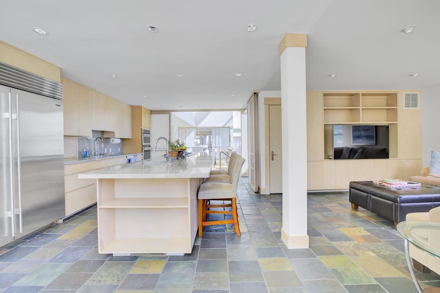 Detail Gallery Image 5 of 17 For 319 Tappan Ter, Orinda,  CA 94563 - 5 Beds | 4/1 Baths