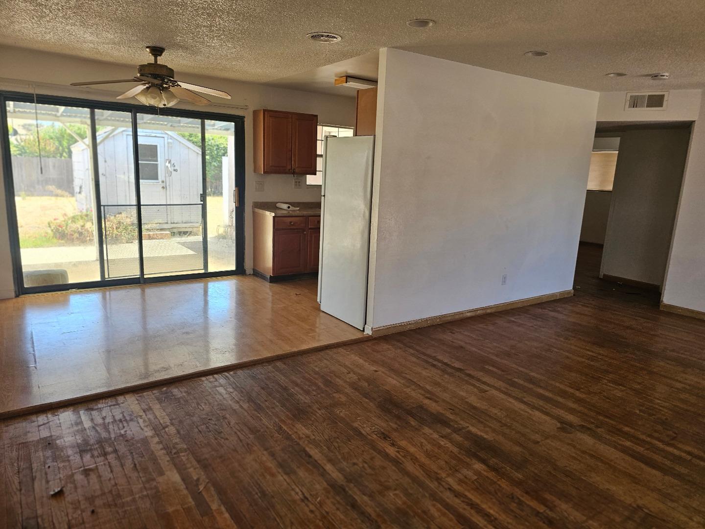 Detail Gallery Image 13 of 17 For 45090 Crown Ave, King City,  CA 93930 - 3 Beds | 2 Baths