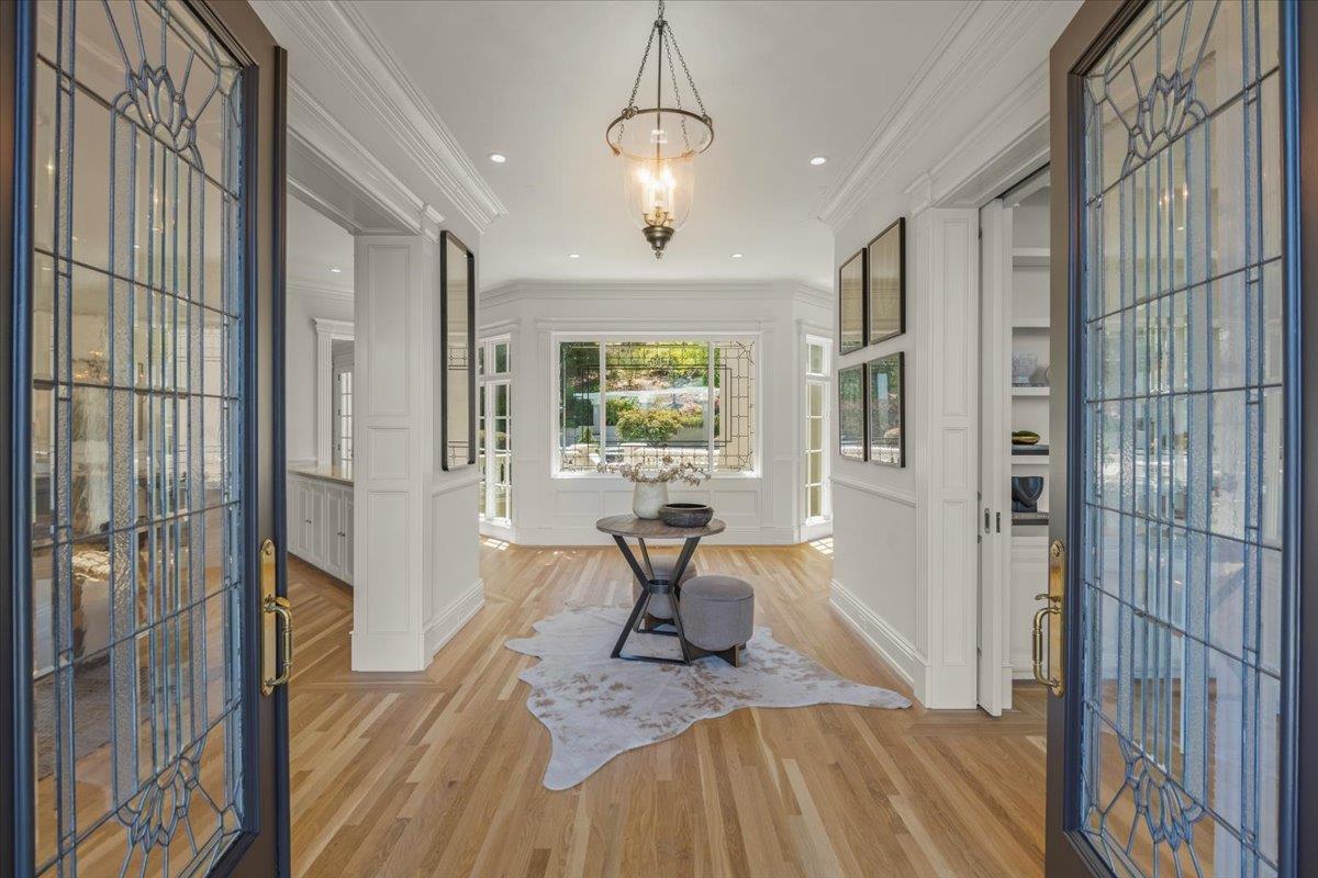 Detail Gallery Image 16 of 85 For 14113 Pike Rd, Saratoga,  CA 95070 - 4 Beds | 5/2 Baths