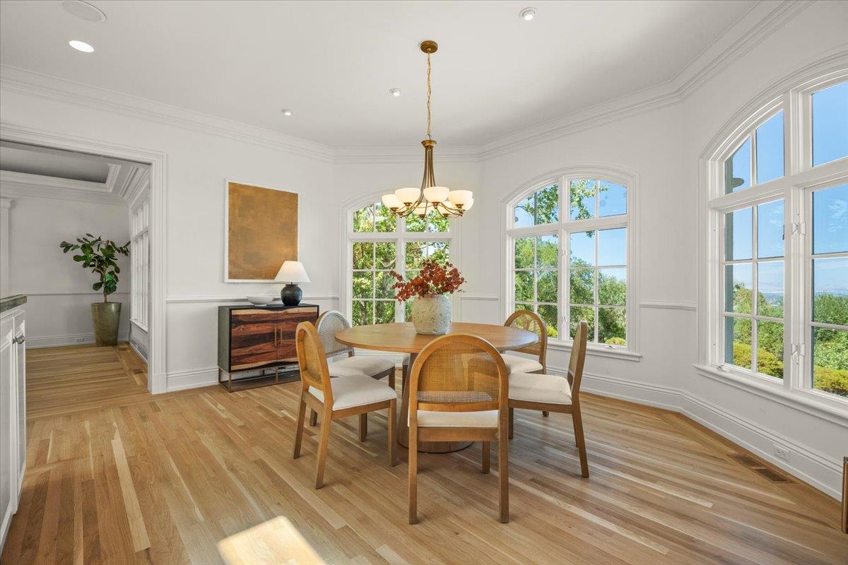 Detail Gallery Image 35 of 85 For 14113 Pike Rd, Saratoga,  CA 95070 - 4 Beds | 5/2 Baths