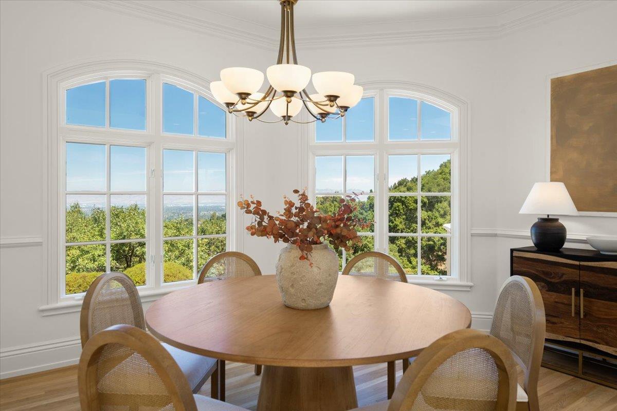 Detail Gallery Image 36 of 85 For 14113 Pike Rd, Saratoga,  CA 95070 - 4 Beds | 5/2 Baths