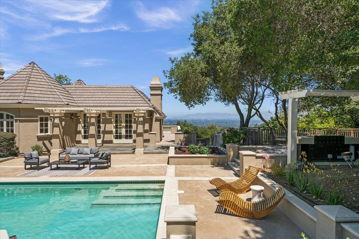 Detail Gallery Image 71 of 85 For 14113 Pike Rd, Saratoga,  CA 95070 - 4 Beds | 5/2 Baths