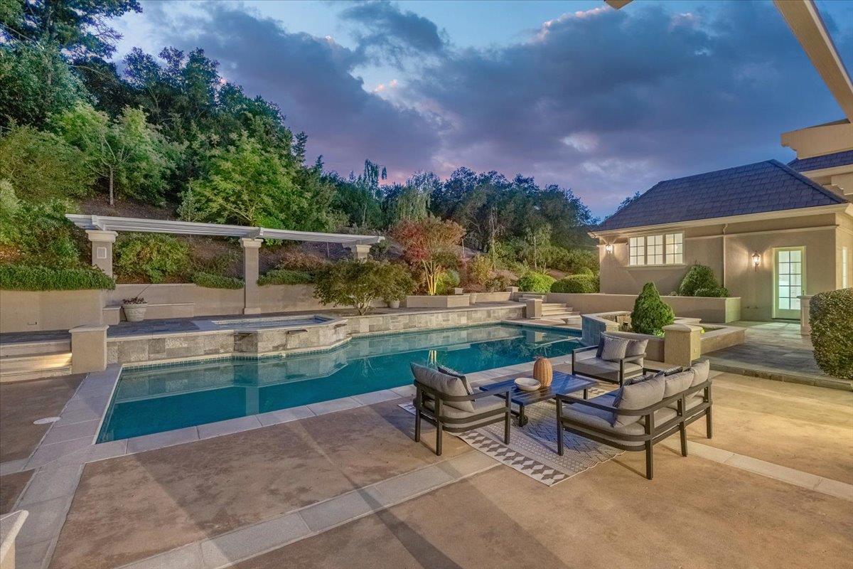 Detail Gallery Image 76 of 85 For 14113 Pike Rd, Saratoga,  CA 95070 - 4 Beds | 5/2 Baths