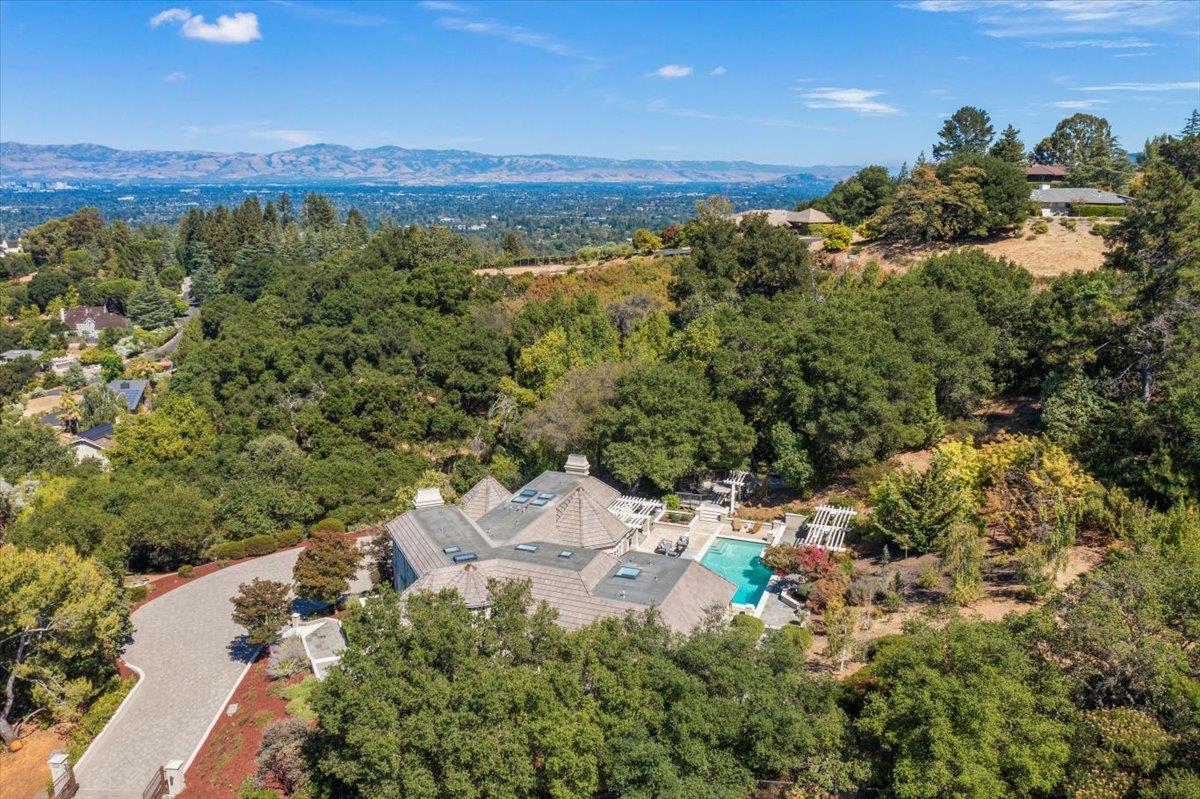 Detail Gallery Image 78 of 85 For 14113 Pike Rd, Saratoga,  CA 95070 - 4 Beds | 5/2 Baths