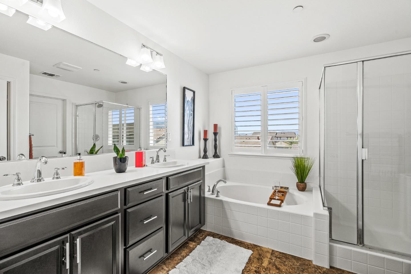 Detail Gallery Image 16 of 46 For 662 Ventura Dr, Soledad,  CA 93960 - 4 Beds | 2/1 Baths