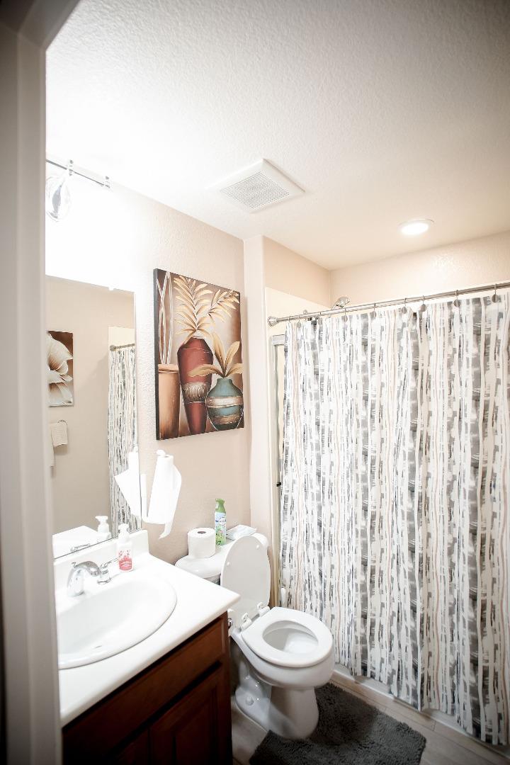 Detail Gallery Image 12 of 36 For 2628 Acapulco Way, Modesto,  CA 95355 - 4 Beds | 3 Baths