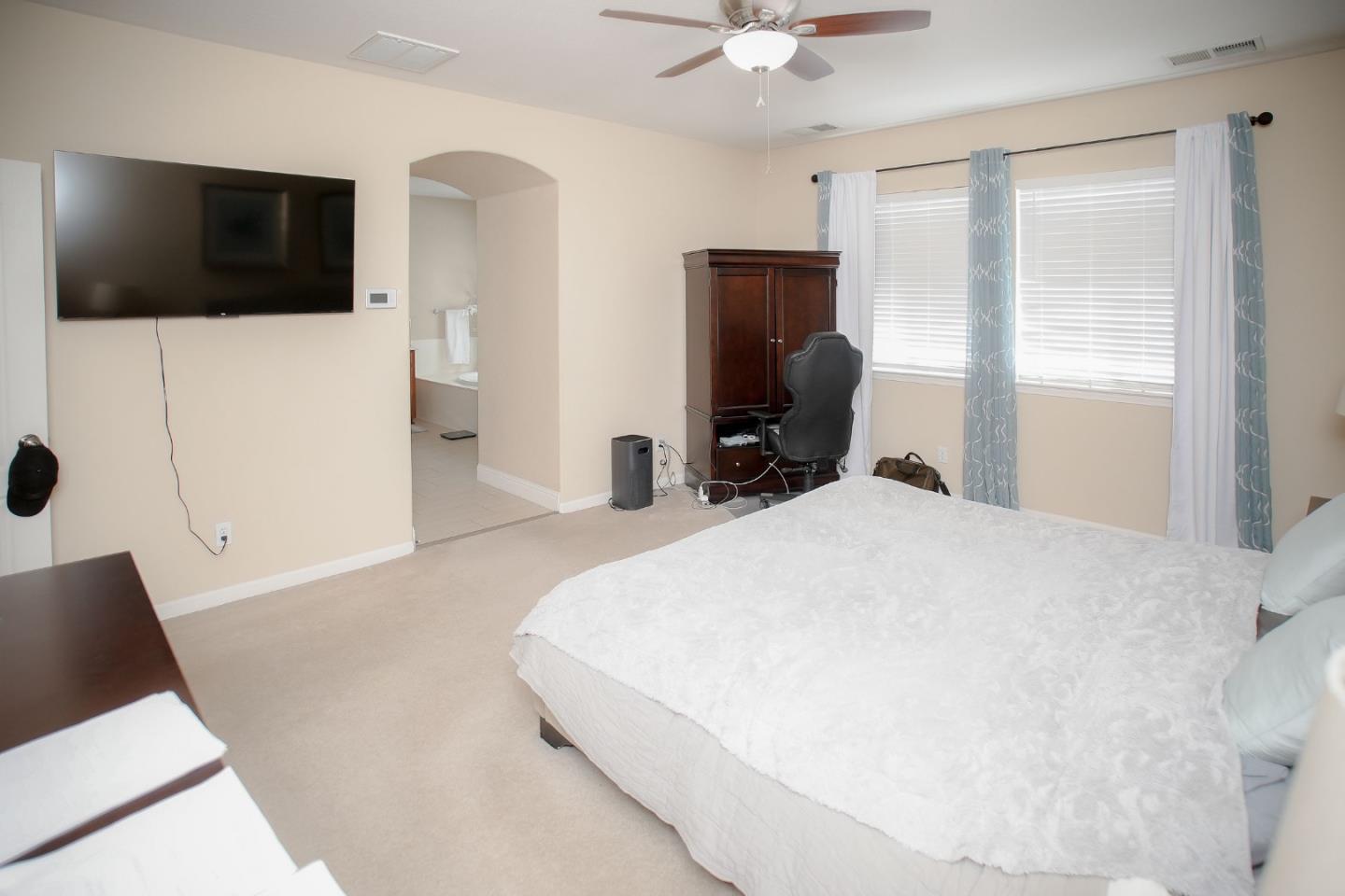 Detail Gallery Image 16 of 36 For 2628 Acapulco Way, Modesto,  CA 95355 - 4 Beds | 3 Baths