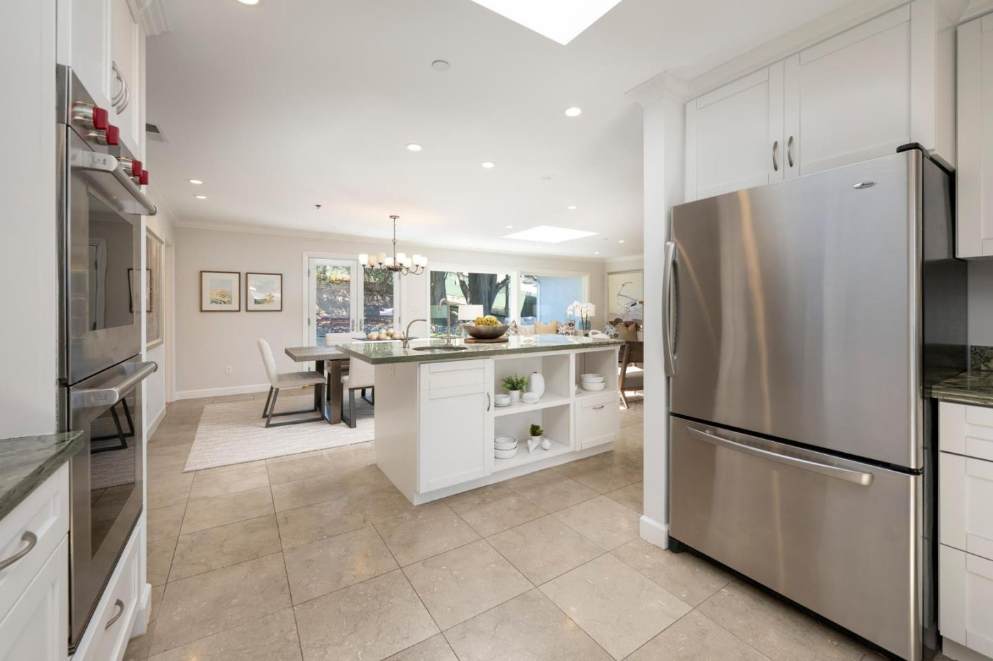Detail Gallery Image 11 of 30 For 1538 Parrott Dr, San Mateo,  CA 94402 - 6 Beds | 3/1 Baths