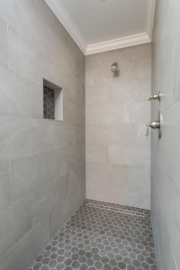 Detail Gallery Image 19 of 30 For 1538 Parrott Dr, San Mateo,  CA 94402 - 6 Beds | 3/1 Baths