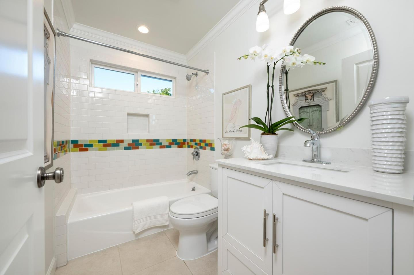 Detail Gallery Image 22 of 30 For 1538 Parrott Dr, San Mateo,  CA 94402 - 6 Beds | 3/1 Baths