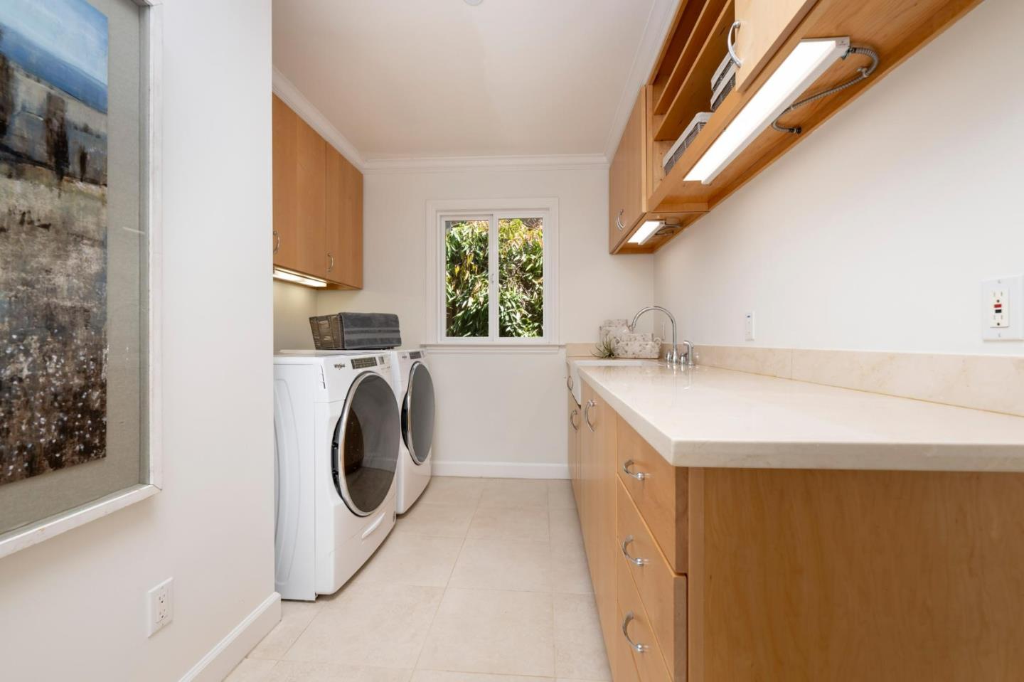 Detail Gallery Image 27 of 30 For 1538 Parrott Dr, San Mateo,  CA 94402 - 6 Beds | 3/1 Baths