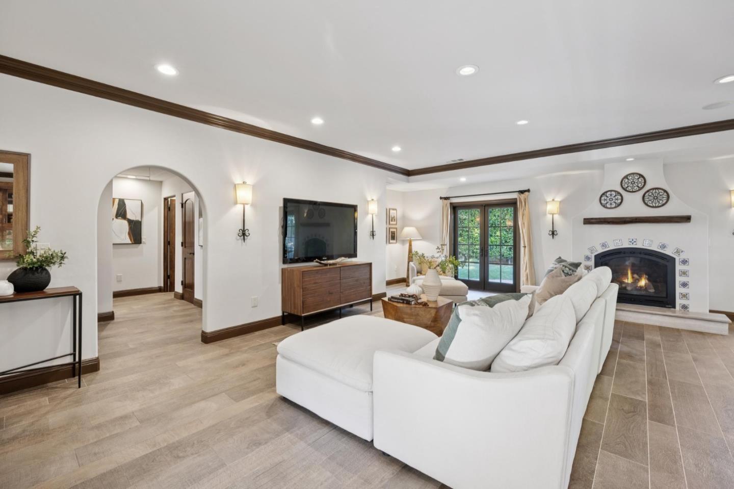 Detail Gallery Image 11 of 80 For 1548 San Gabriel Way, San Jose,  CA 95125 - 3 Beds | 2/1 Baths