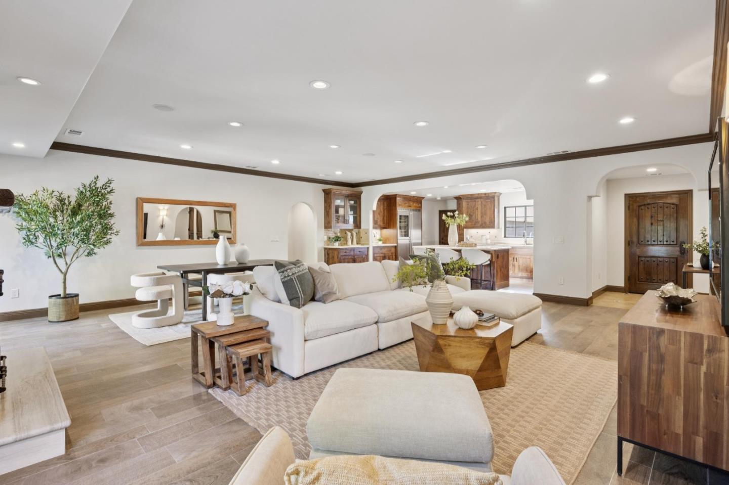Detail Gallery Image 12 of 80 For 1548 San Gabriel Way, San Jose,  CA 95125 - 3 Beds | 2/1 Baths